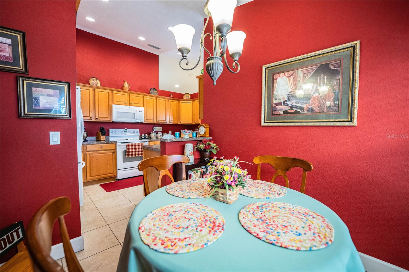 Image 12 of 78 For 303 9th Street Ne