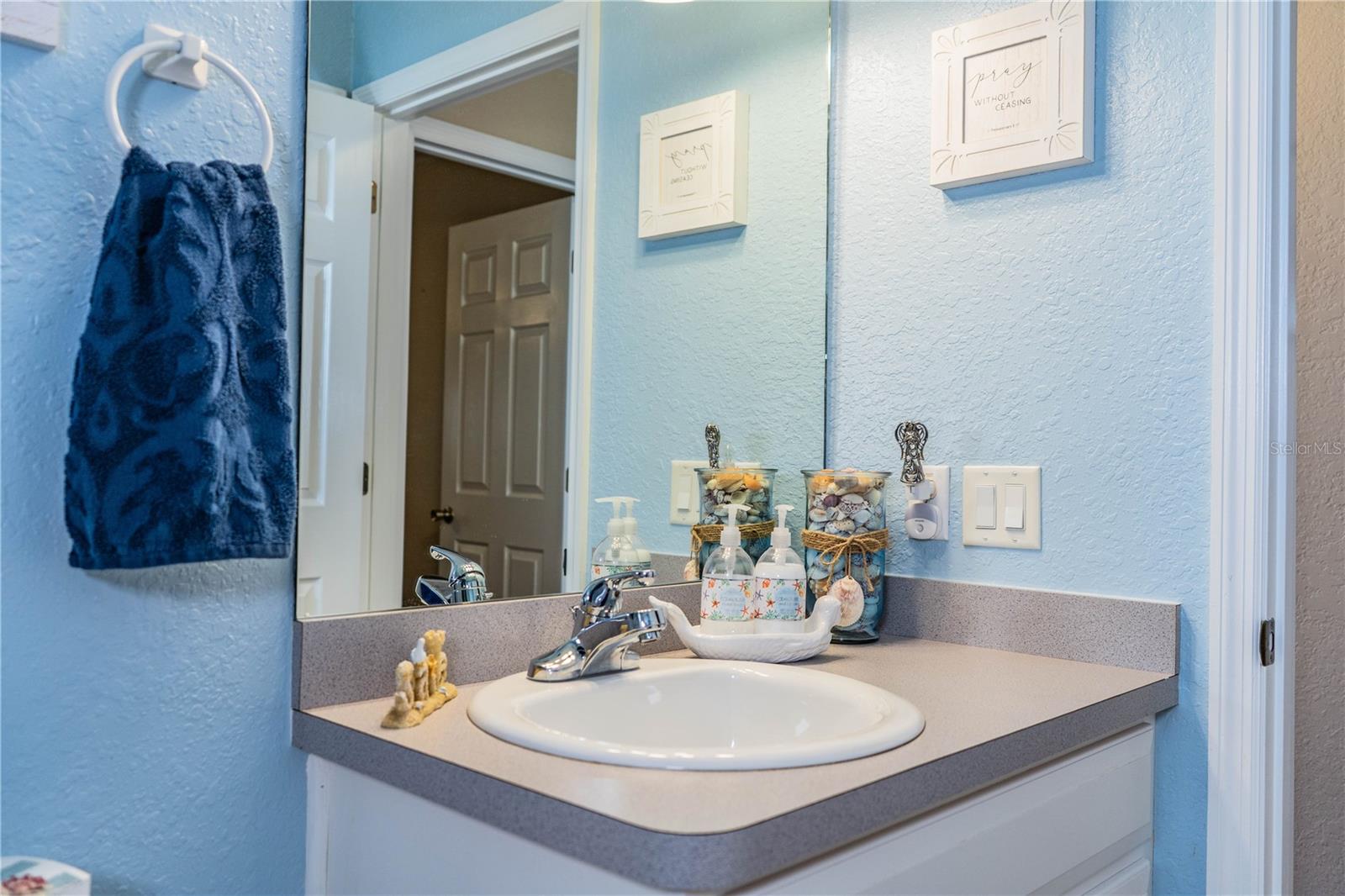 Image 18 of 78 For 303 9th Street Ne