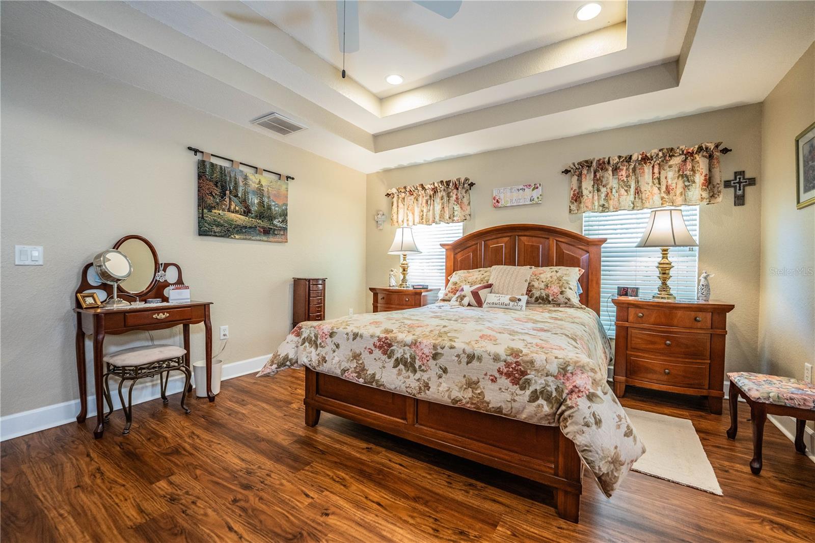 Image 25 of 78 For 303 9th Street Ne