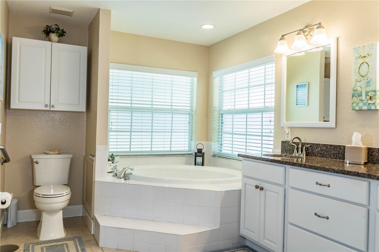 Image 28 of 78 For 303 9th Street Ne