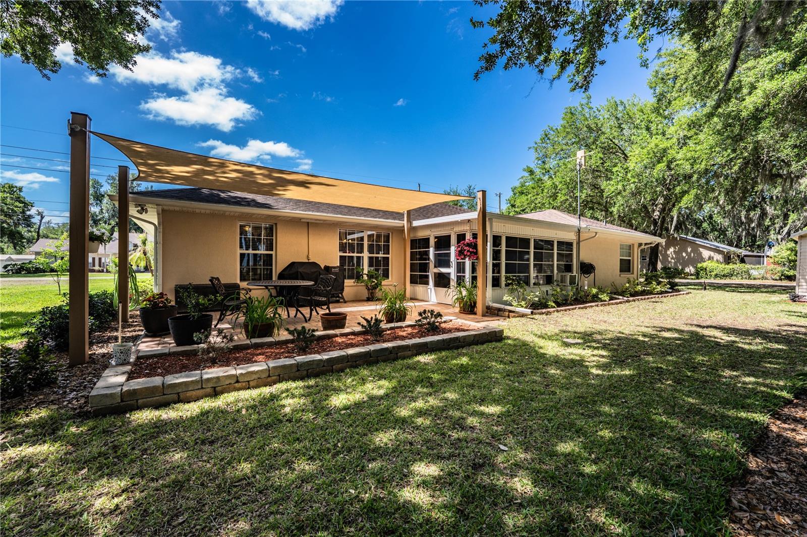 Image 41 of 78 For 303 9th Street Ne