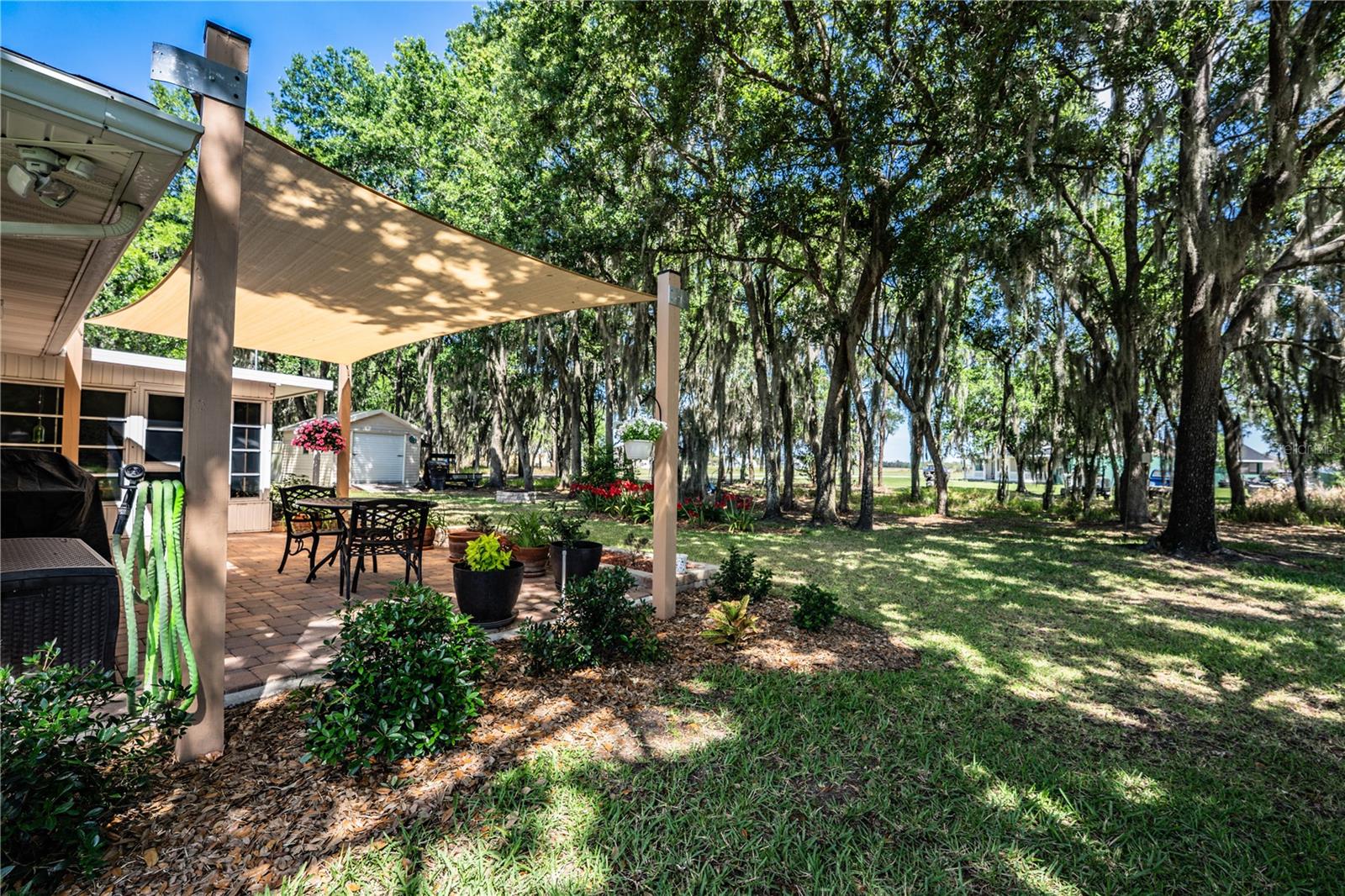 Image 43 of 78 For 303 9th Street Ne