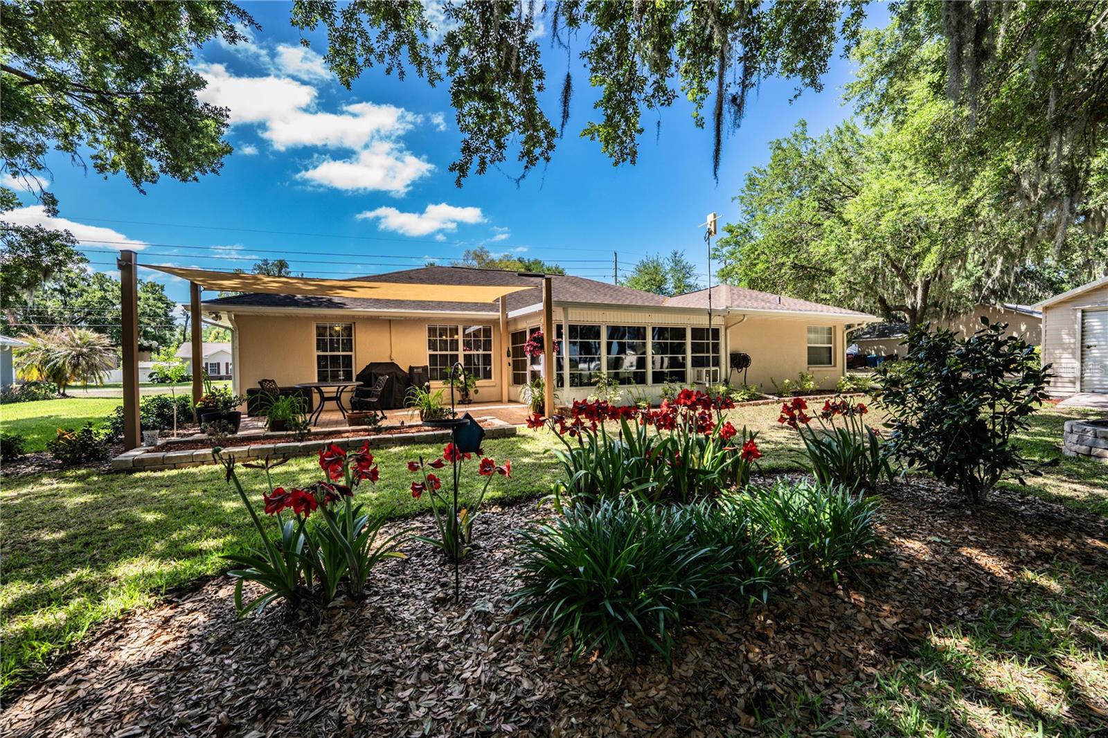 Image 44 of 78 For 303 9th Street Ne