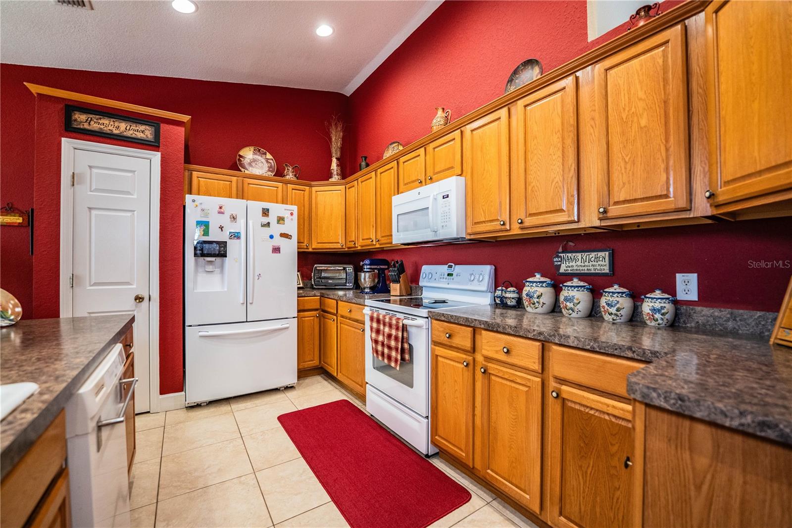 Image 72 of 78 For 303 9th Street Ne