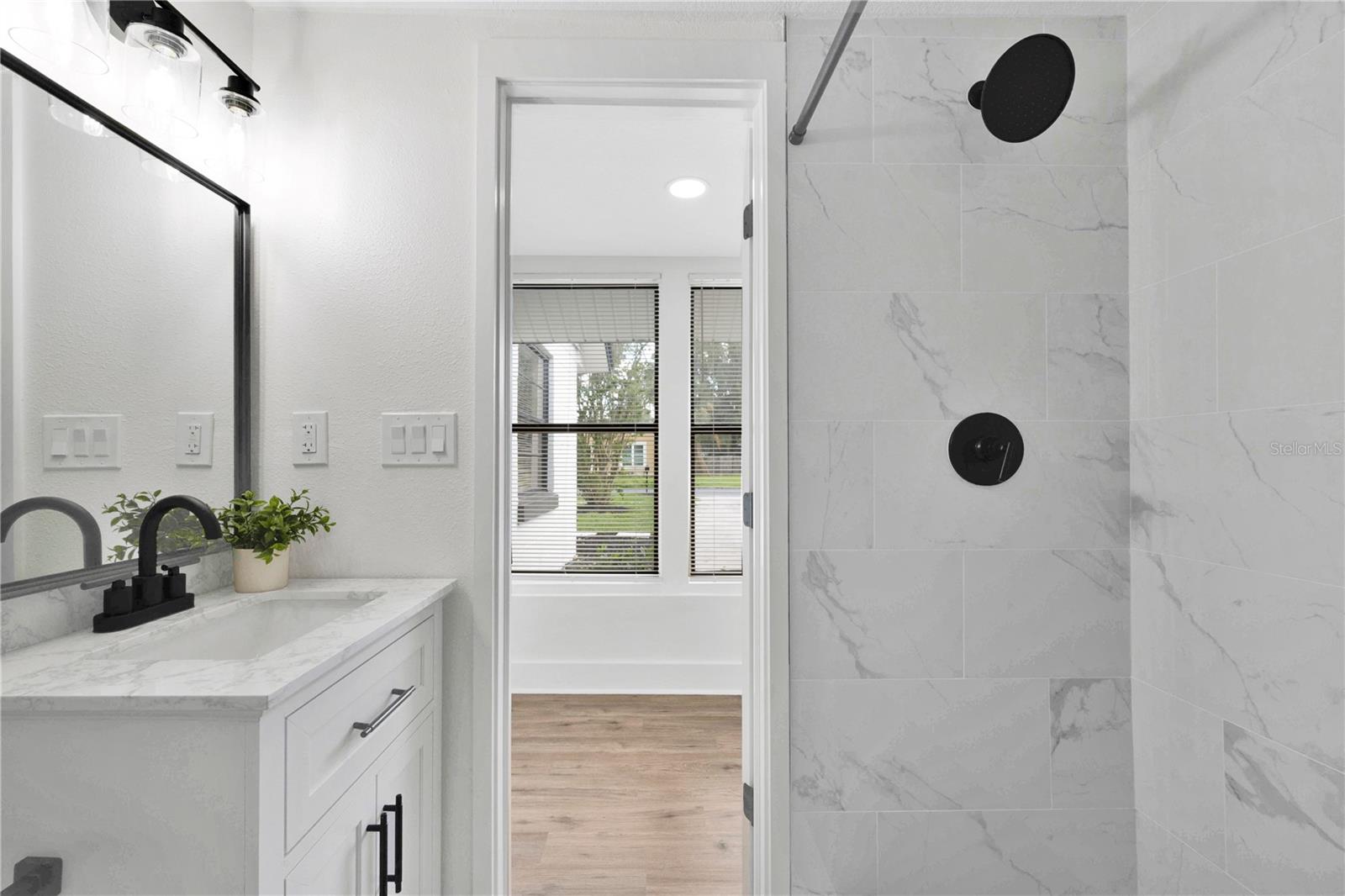 Image 17 of 30 For 1506 Elm Road