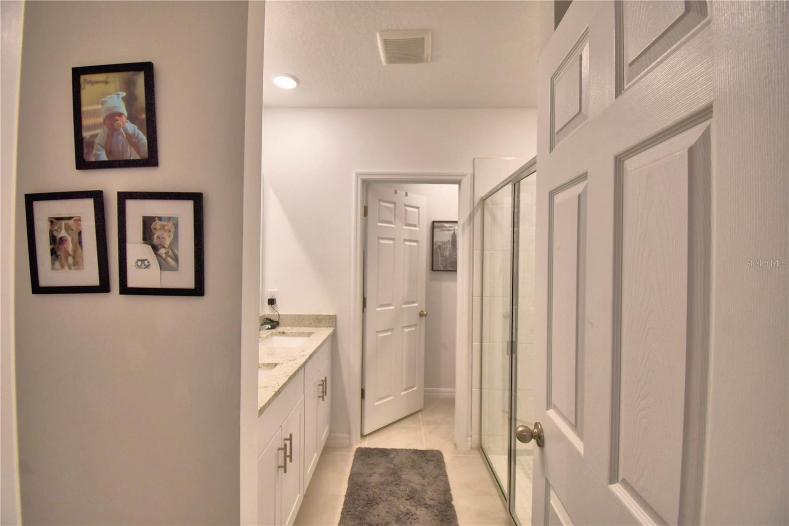 Image 26 of 52 For 3563 Broadwing Boulevard