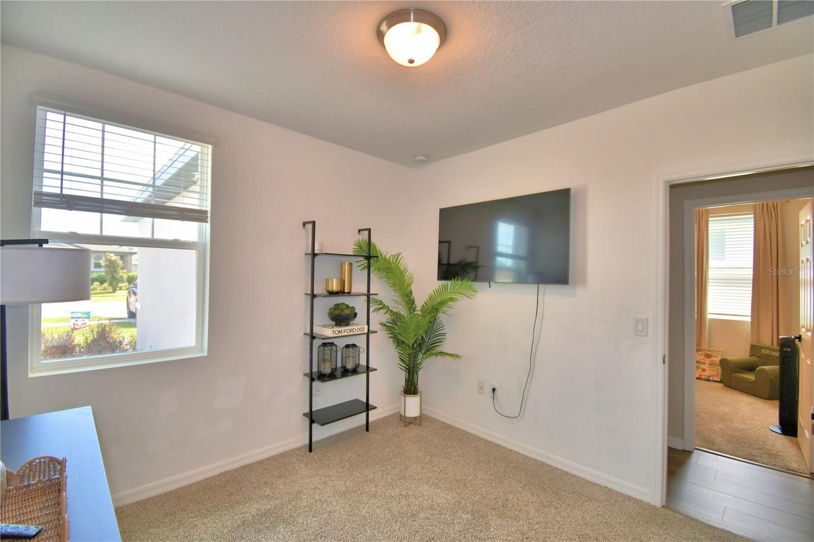 Image 32 of 52 For 3563 Broadwing Boulevard