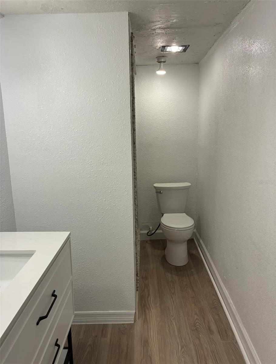 Image 8 of 13 For 2620 33rd Avenue