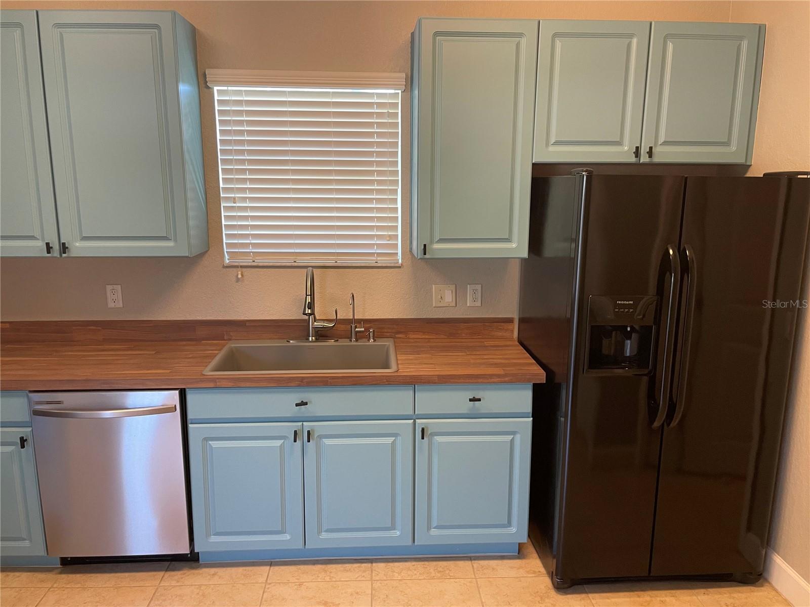 Image 4 of 24 For 165 Alexander Woods Drive