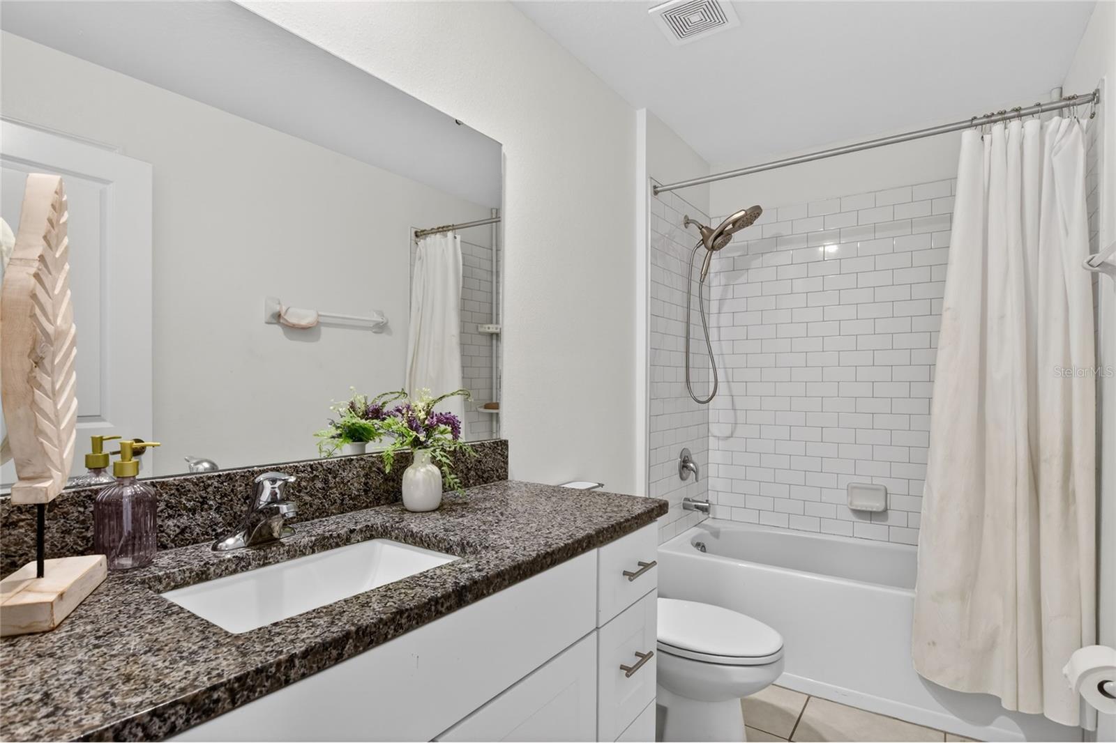 Image 29 of 49 For 3603 Natural Trace Street