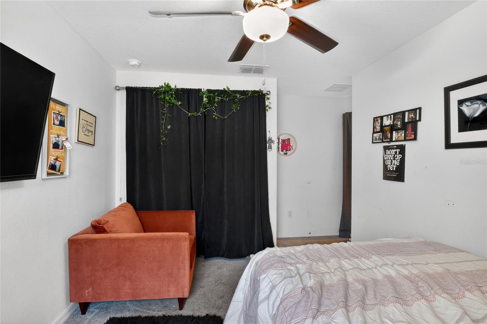 Image 33 of 49 For 3603 Natural Trace Street