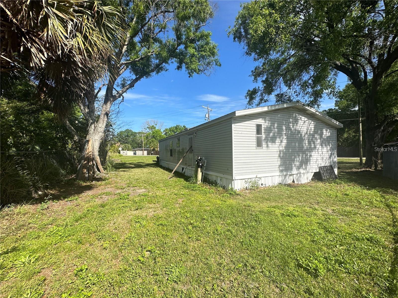 Image 6 of 6 For 118 Croton Road