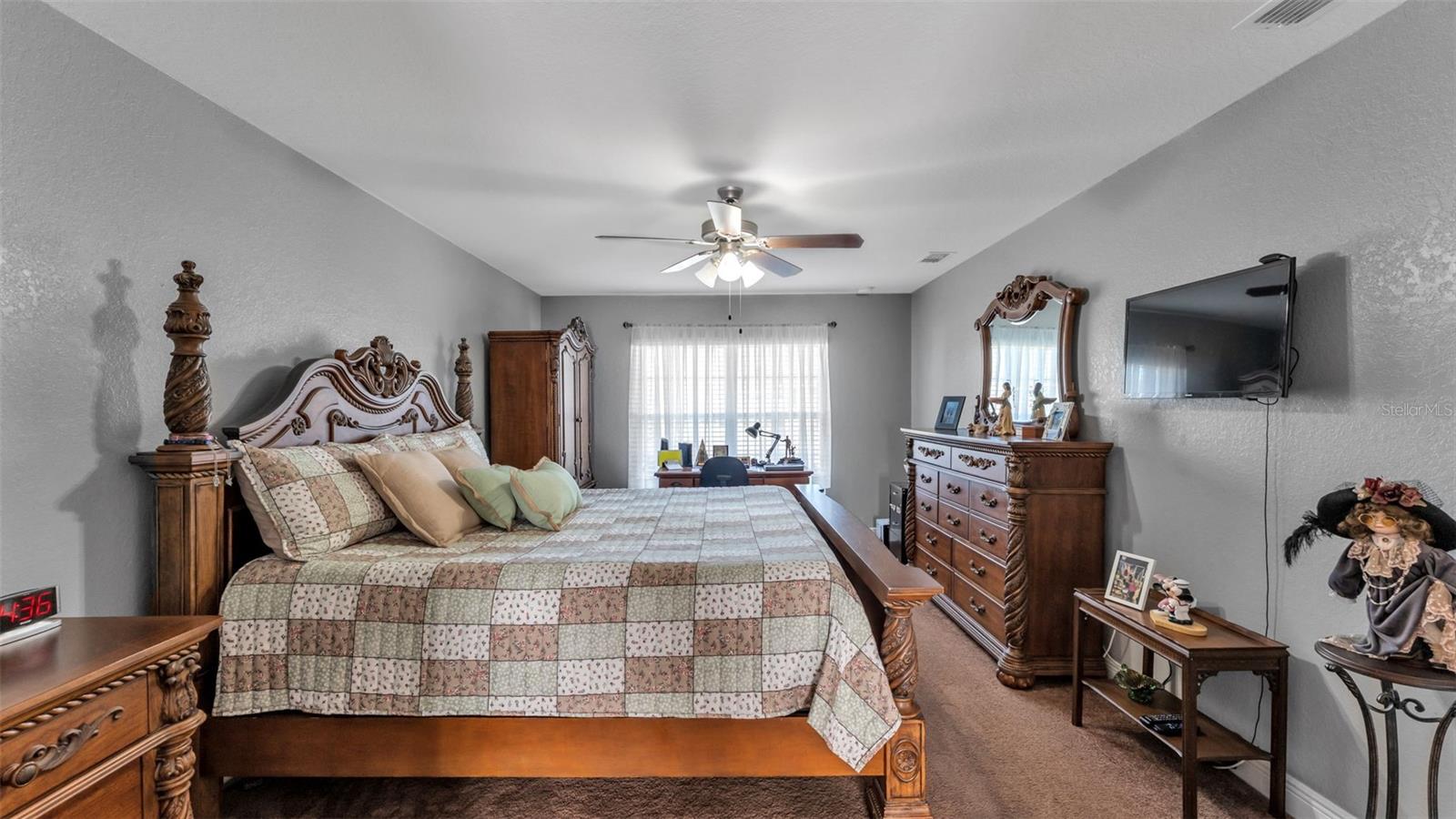 Image 32 of 41 For 353 Mandolin Lane