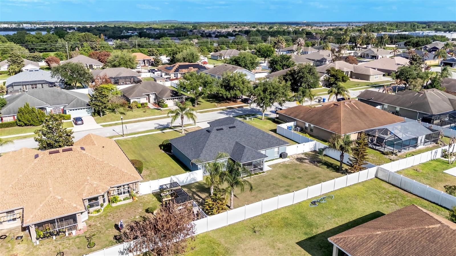 Image 6 of 41 For 353 Mandolin Lane