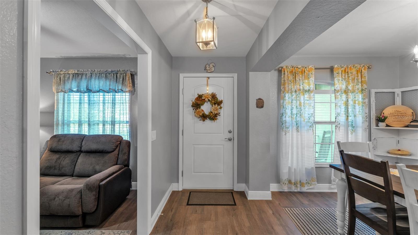 Image 7 of 41 For 353 Mandolin Lane