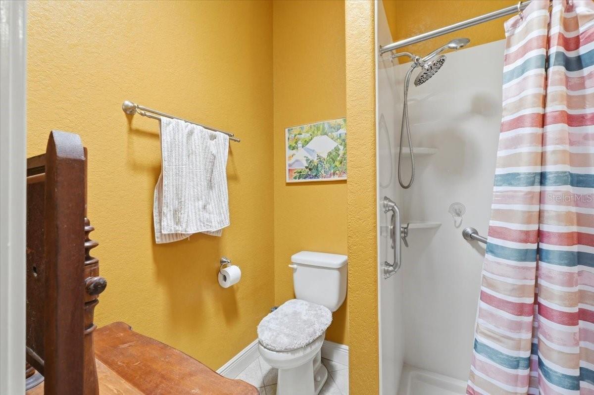 Image 40 of 48 For 572 Meandering Way