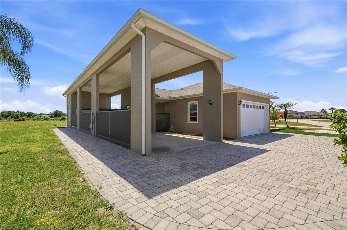 Image 42 of 48 For 572 Meandering Way