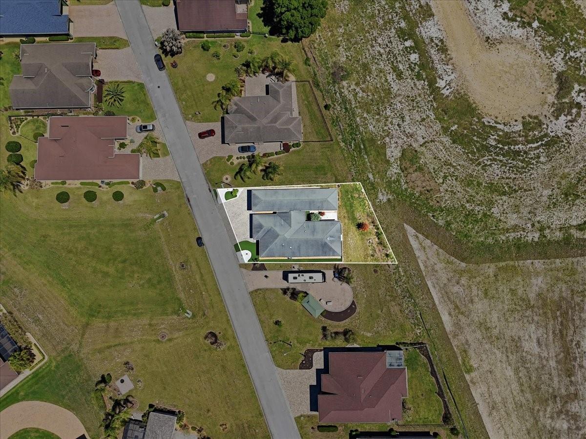 Image 8 of 48 For 572 Meandering Way