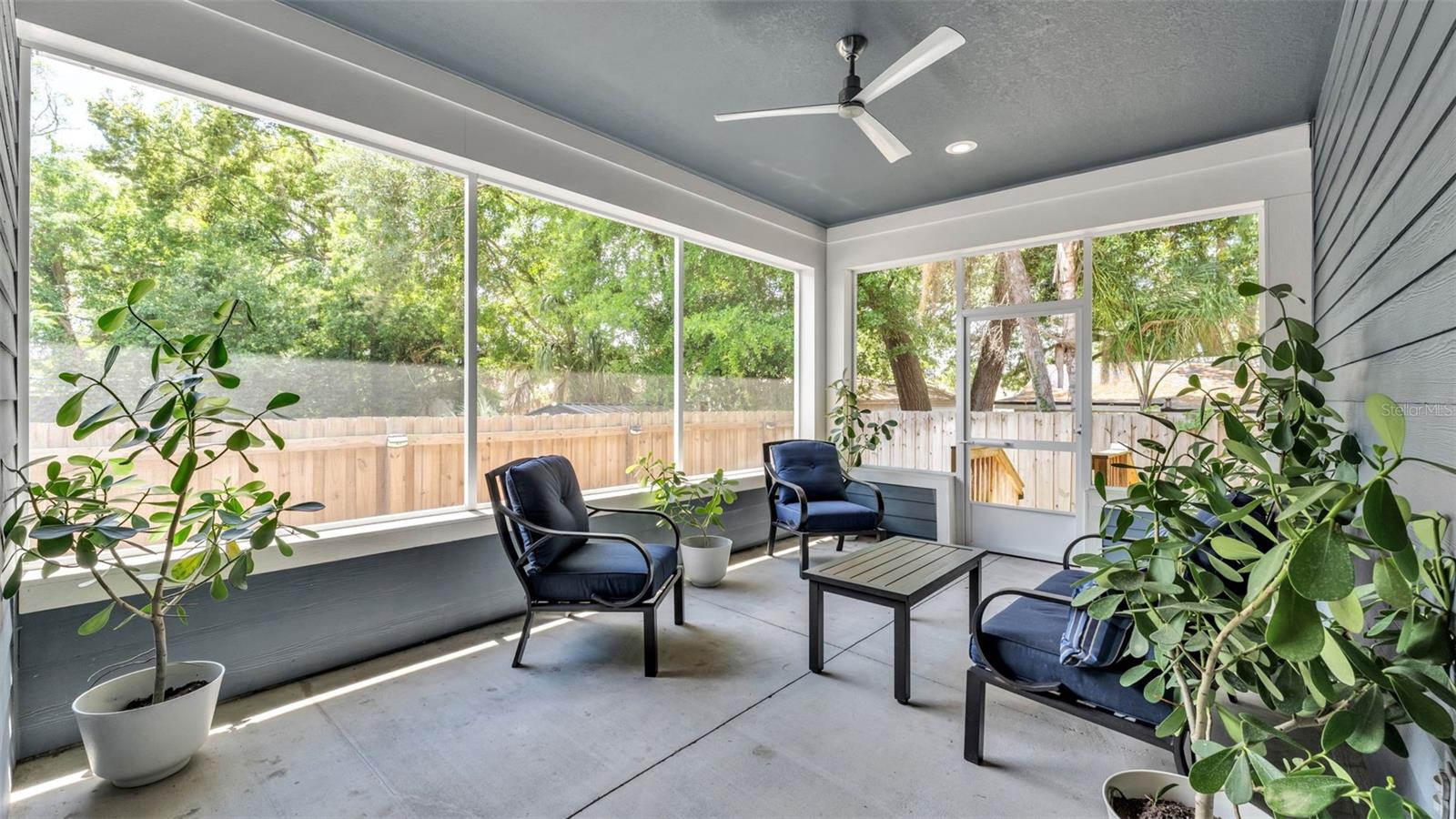 Image 35 of 48 For 1221 King Avenue