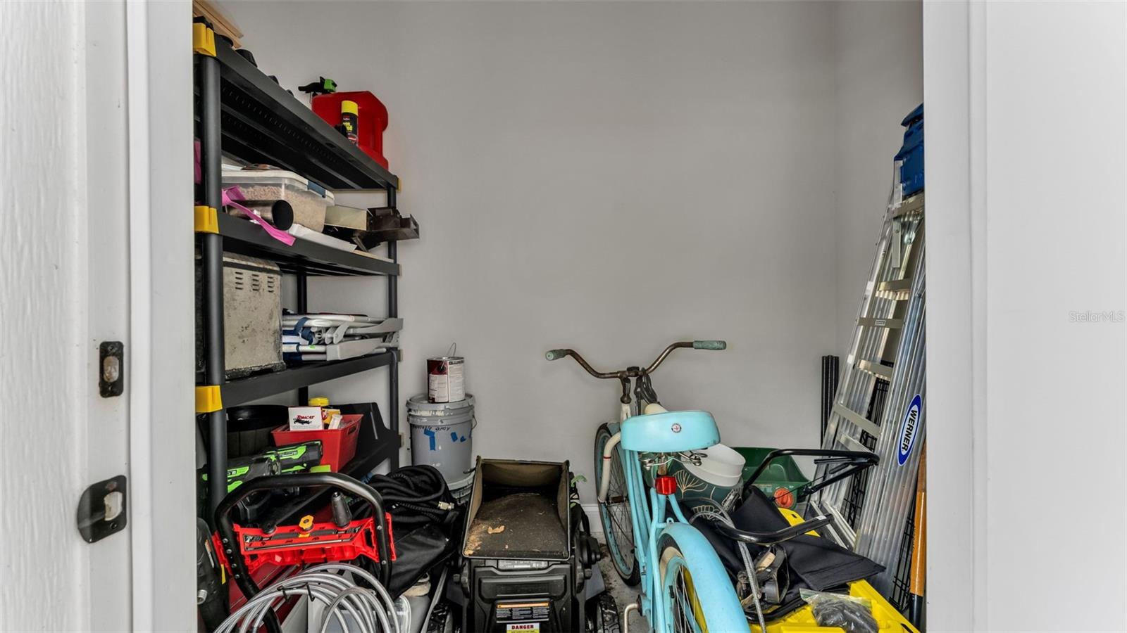 Image 39 of 48 For 1221 King Avenue