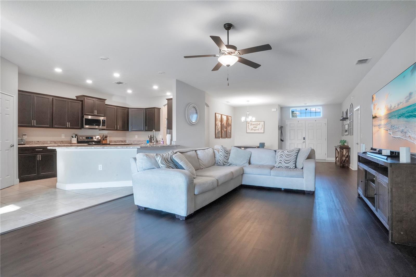 Image 10 of 37 For 4047 Shearwater Street