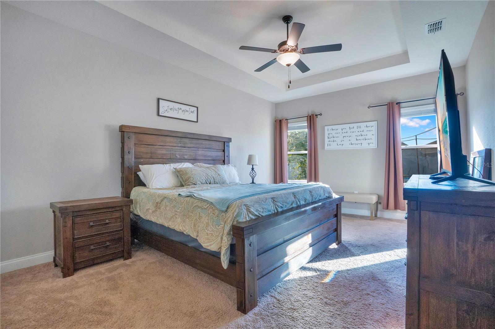 Image 18 of 37 For 4047 Shearwater Street