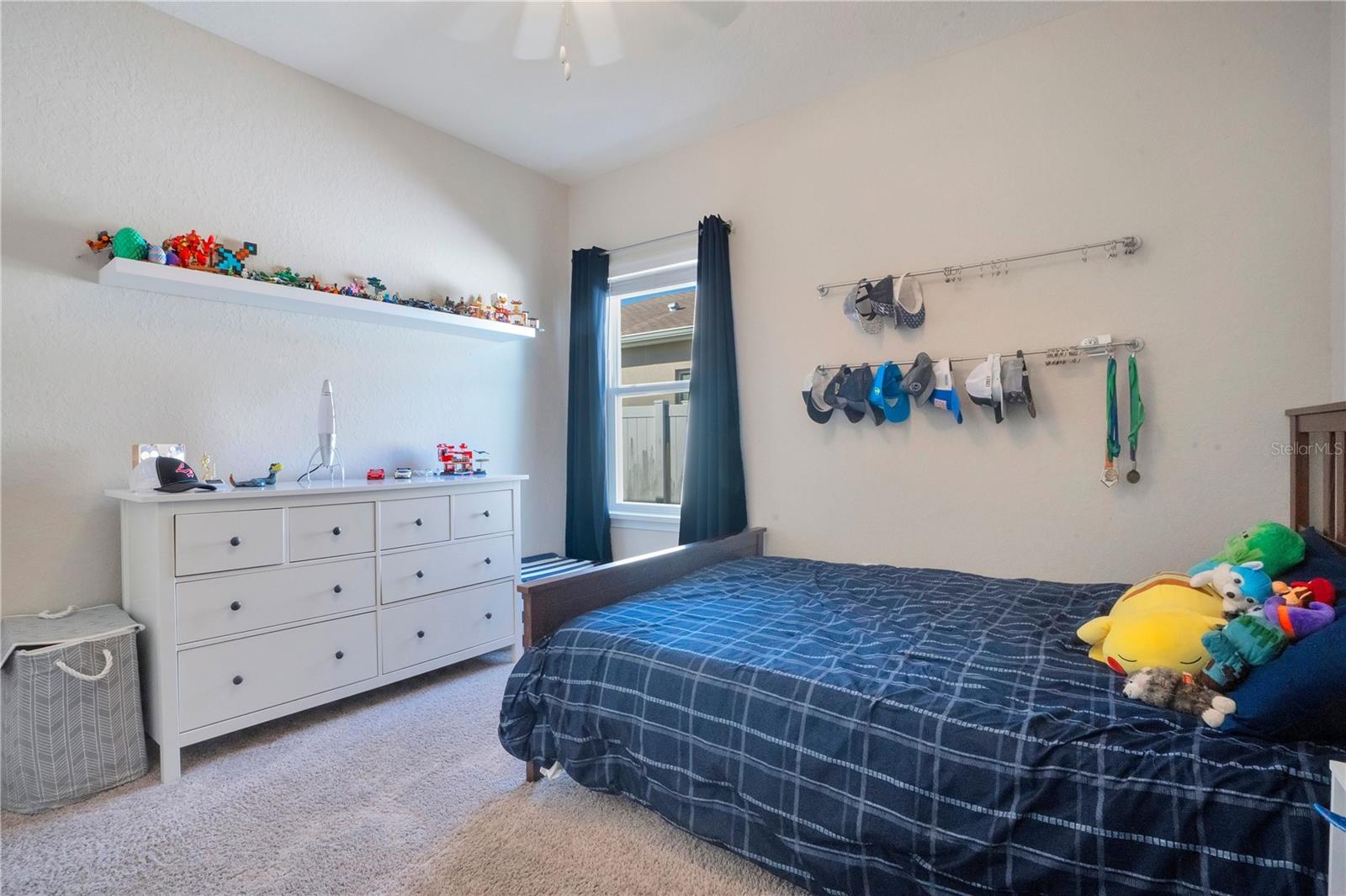 Image 24 of 37 For 4047 Shearwater Street