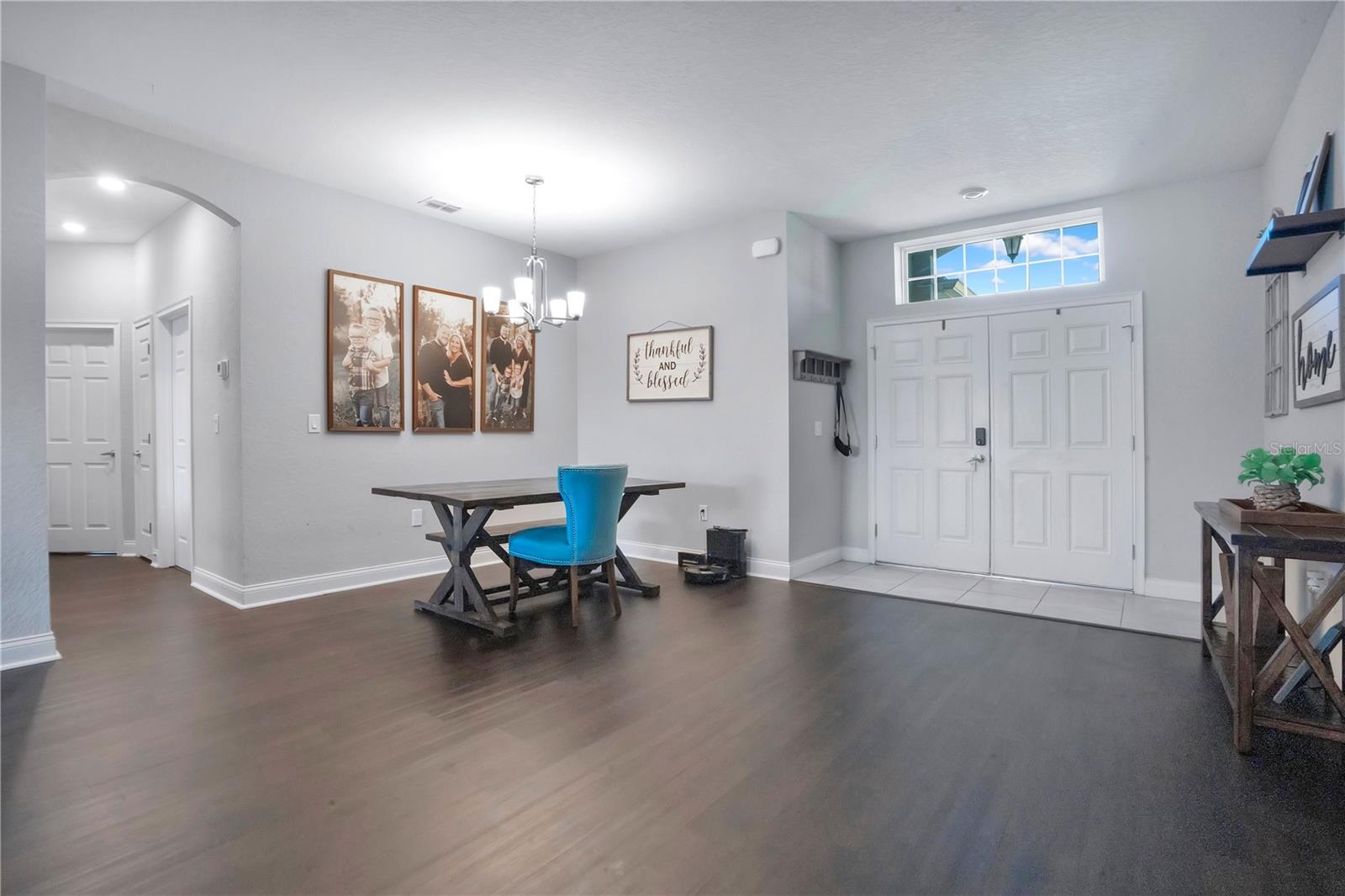 Image 5 of 37 For 4047 Shearwater Street