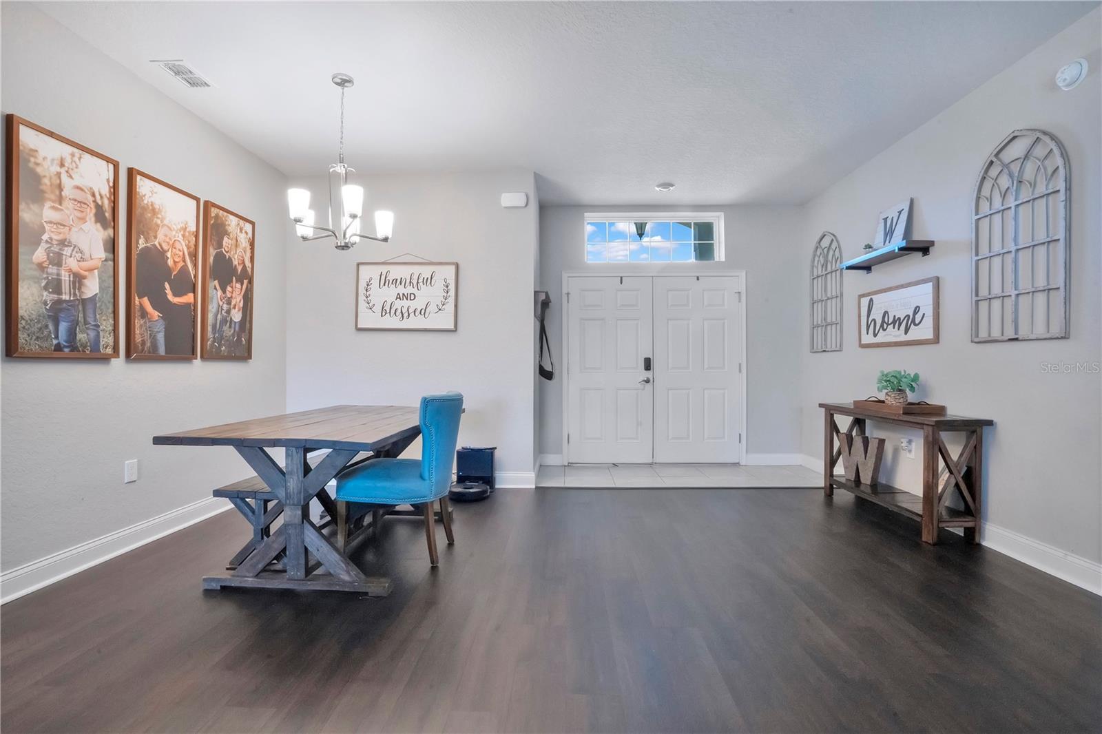 Image 6 of 37 For 4047 Shearwater Street