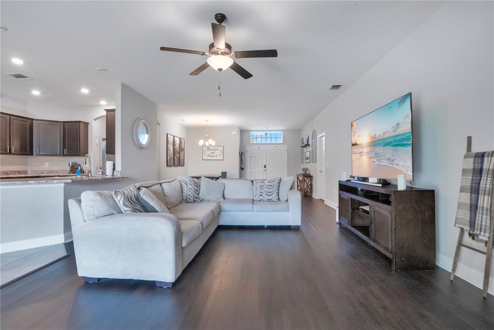 Image 8 of 37 For 4047 Shearwater Street