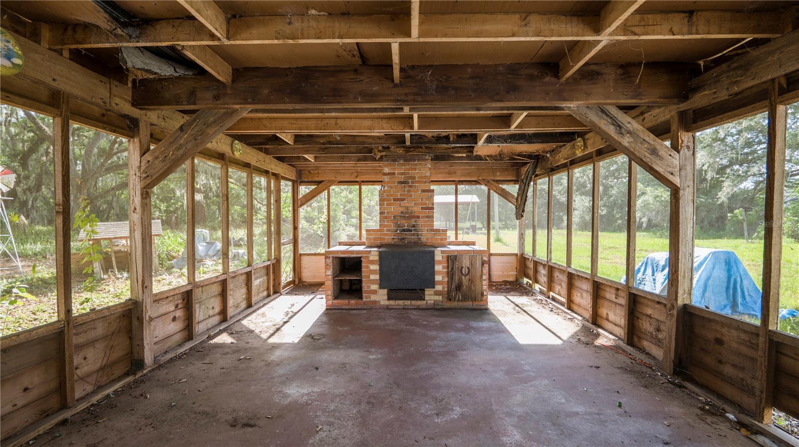 Image 20 of 34 For 2005 Pipkin Road