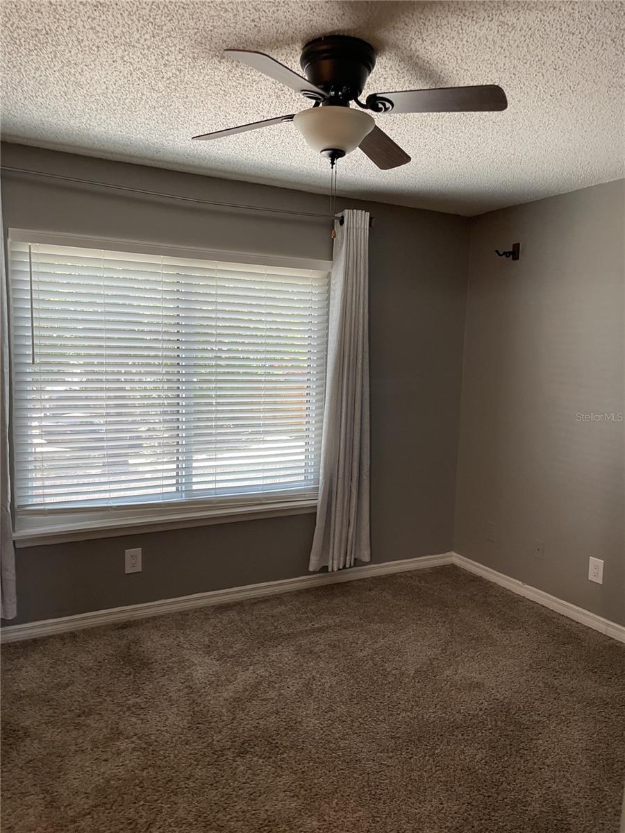 Image 15 of 21 For 2302 Maki Road 40