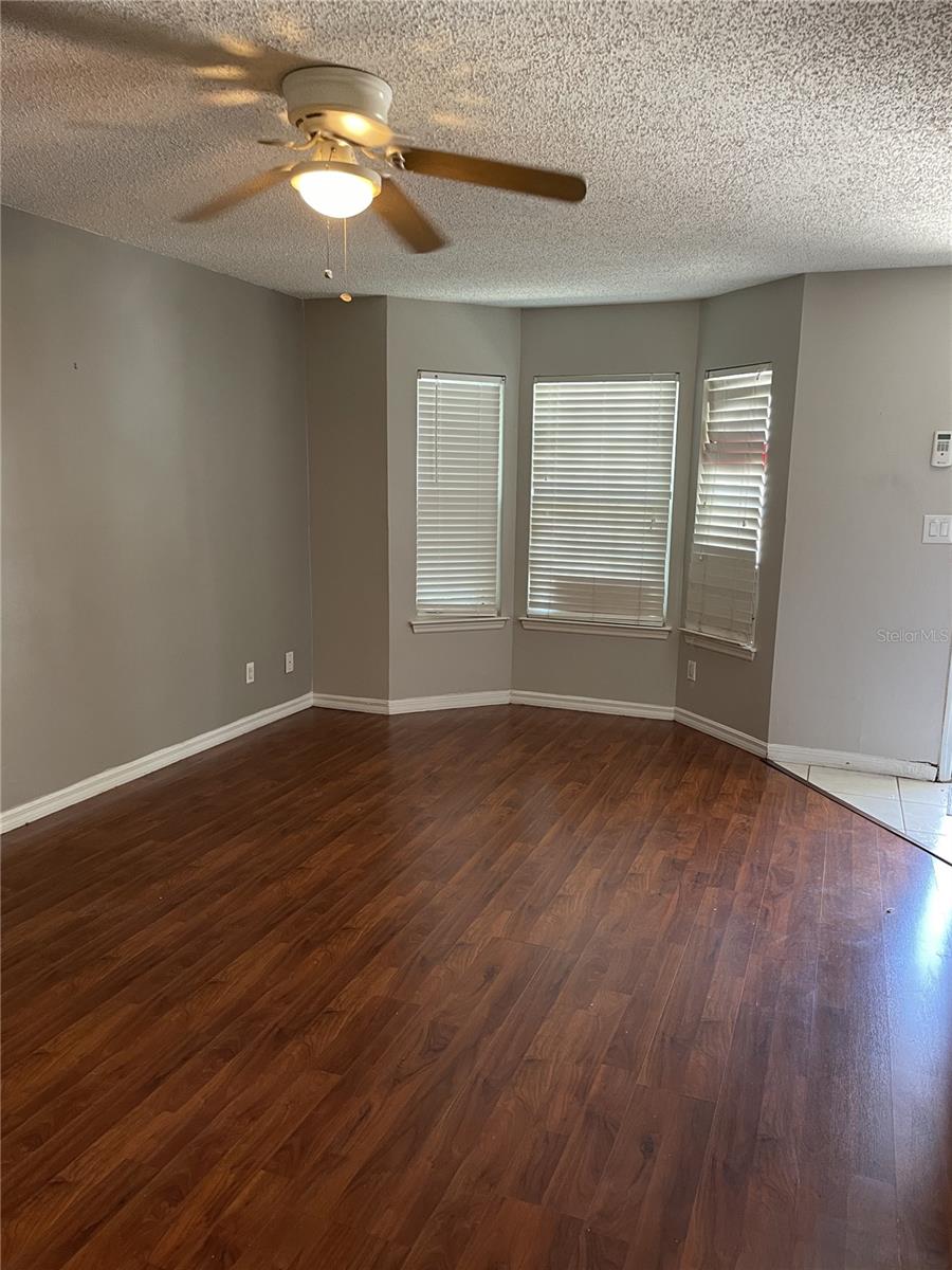 Image 4 of 21 For 2302 Maki Road 40