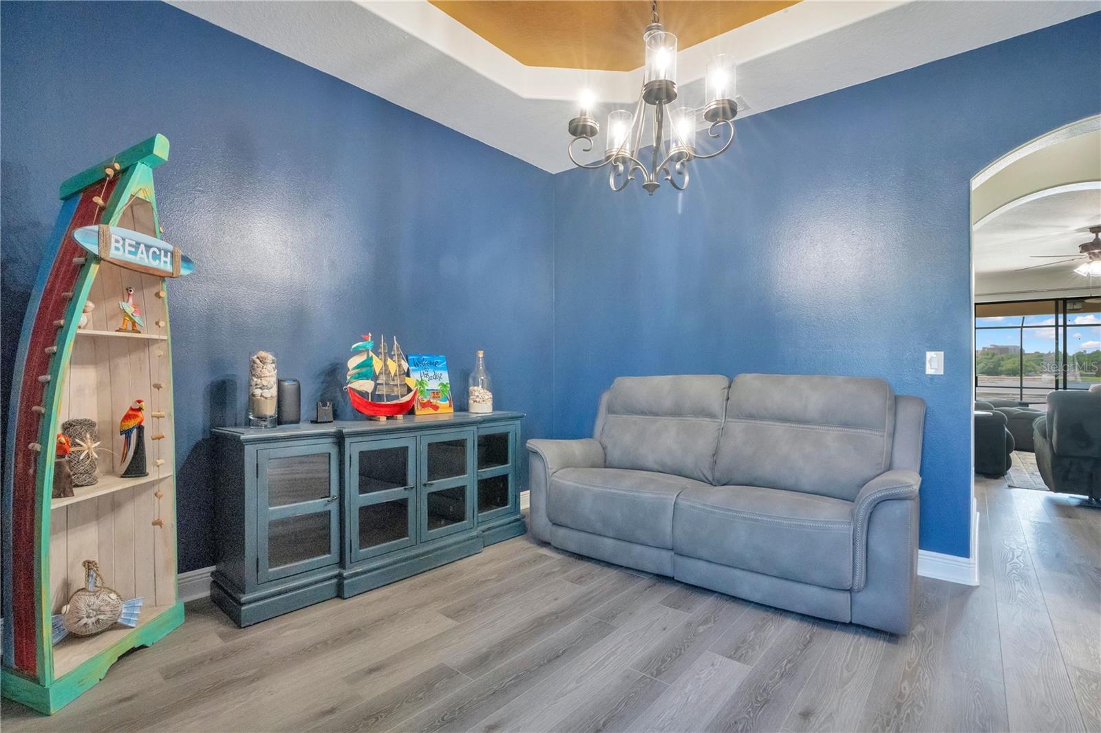 Image 5 of 54 For 1342 Heritage Landings Drive