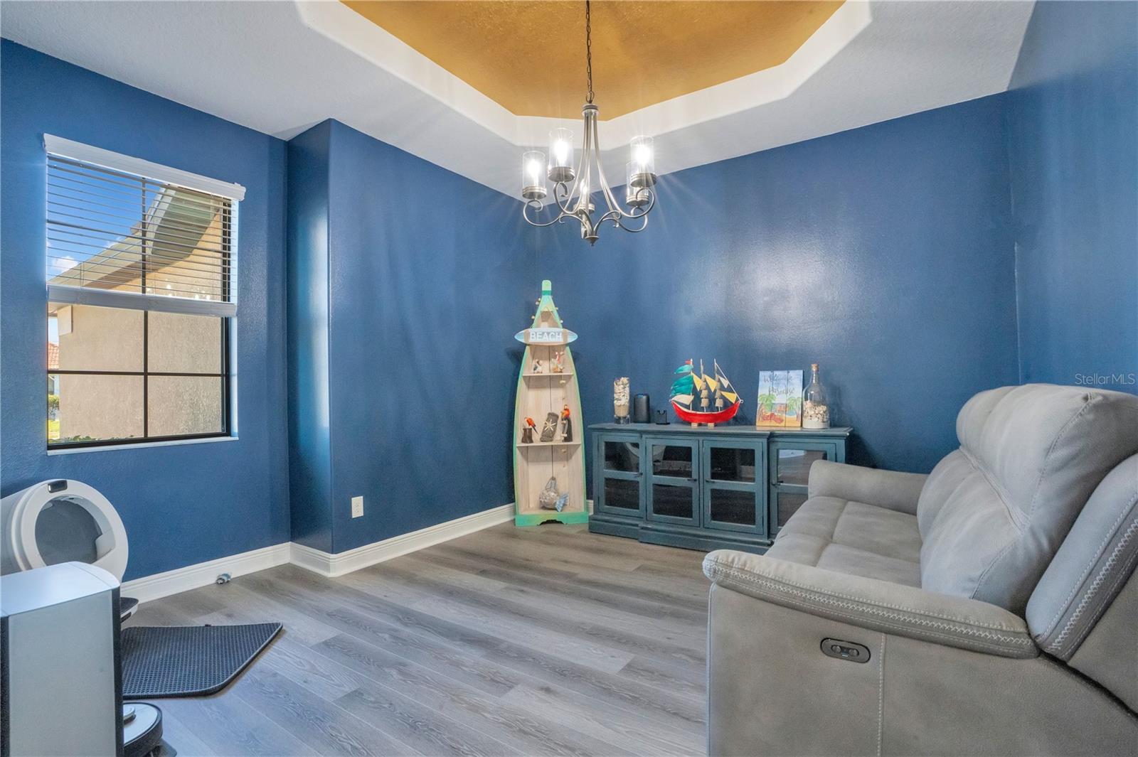 Image 6 of 54 For 1342 Heritage Landings Drive