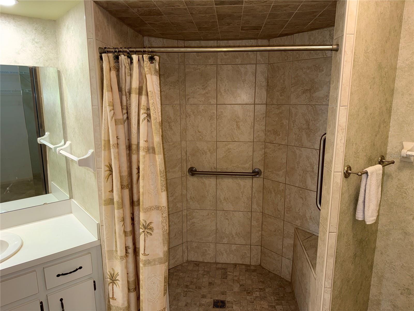 Image 24 of 48 For 3971 Cypress Landing W