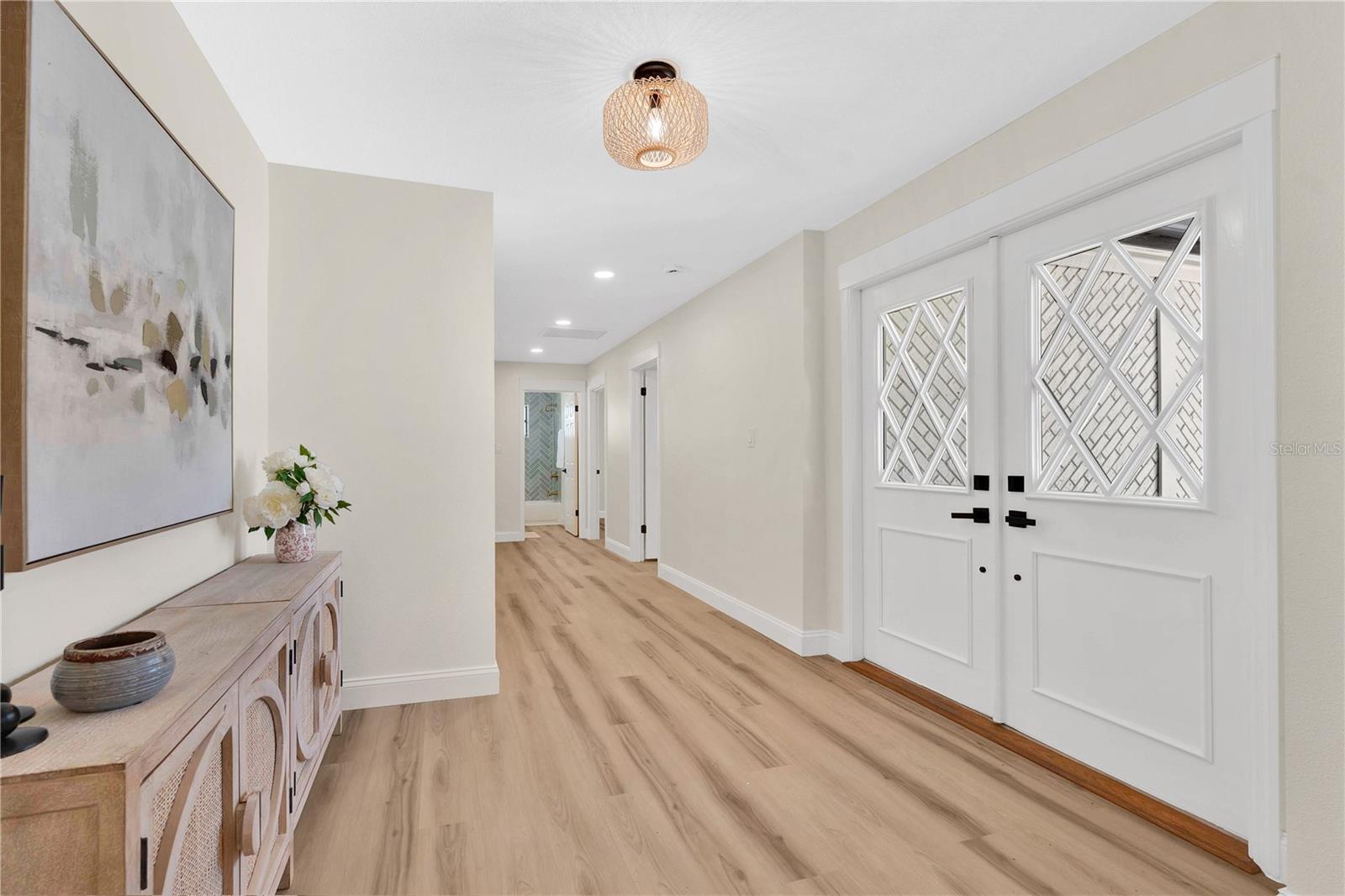 Image 20 of 35 For 5710 Scott Lake Road