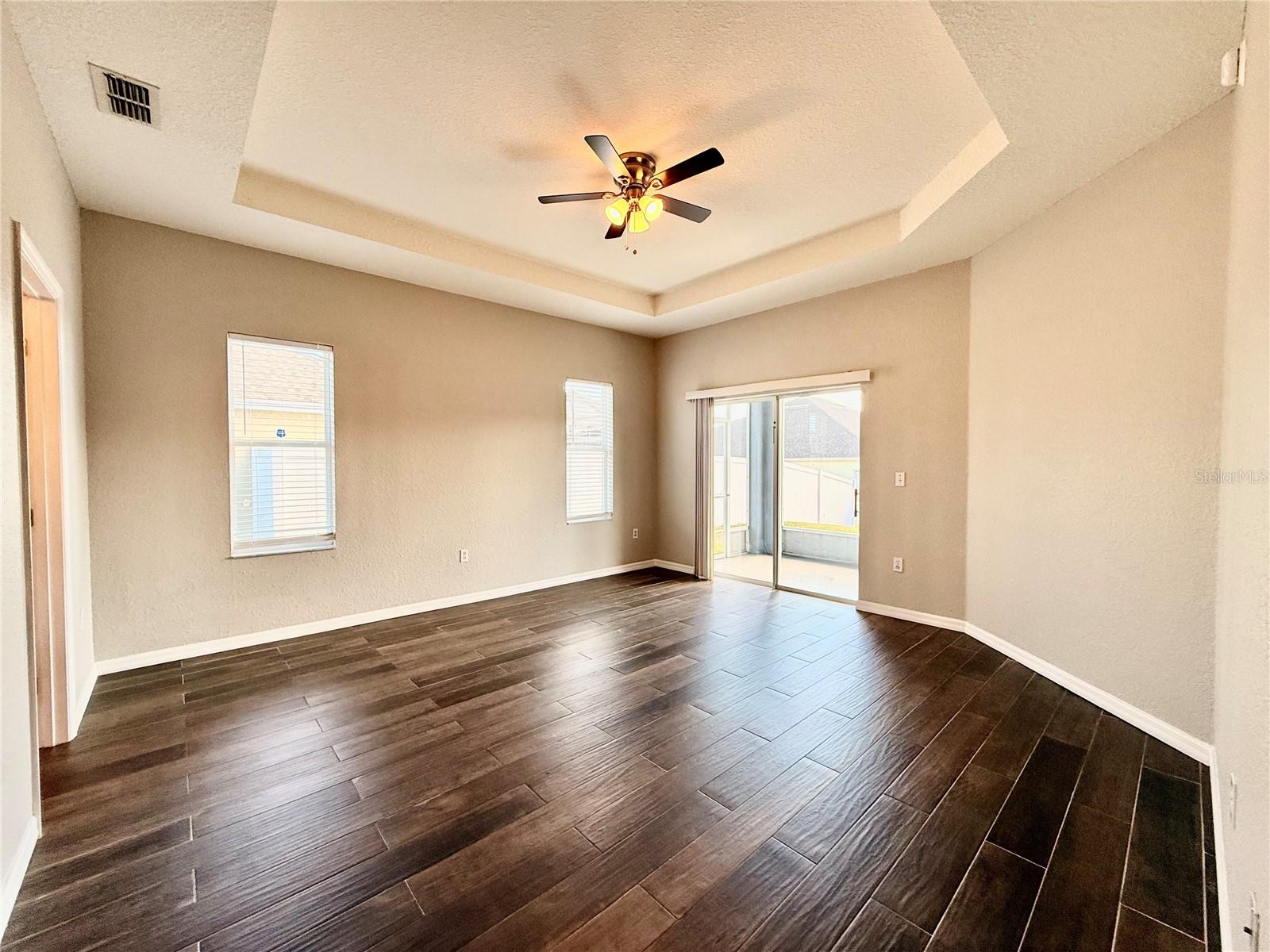 Image 16 of 48 For 1192 Normandy Heights Circle