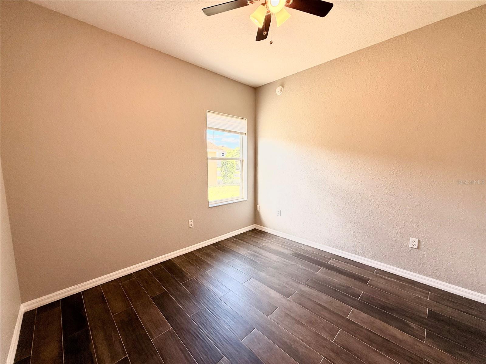 Image 34 of 48 For 1192 Normandy Heights Circle