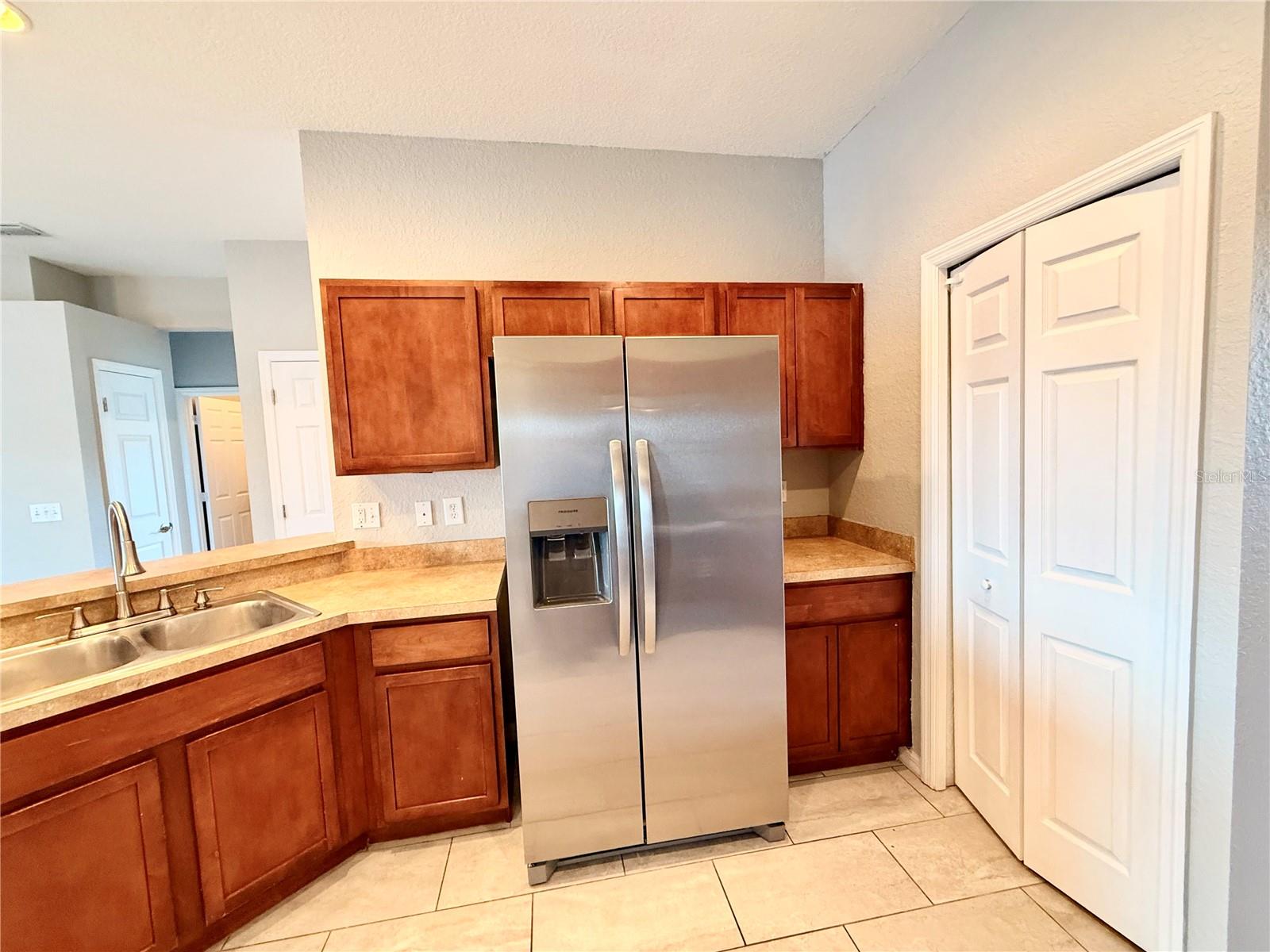 Image 8 of 48 For 1192 Normandy Heights Circle