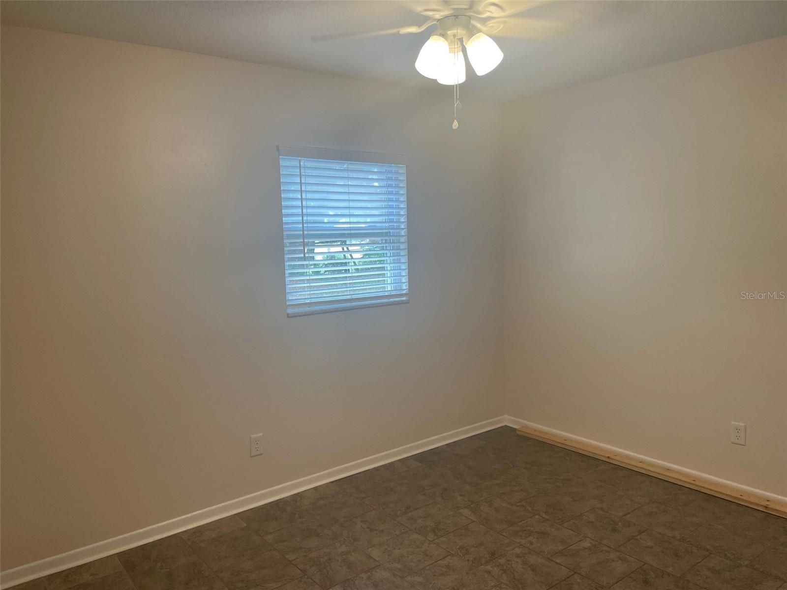 Image 13 of 22 For 204 Callitris Avenue