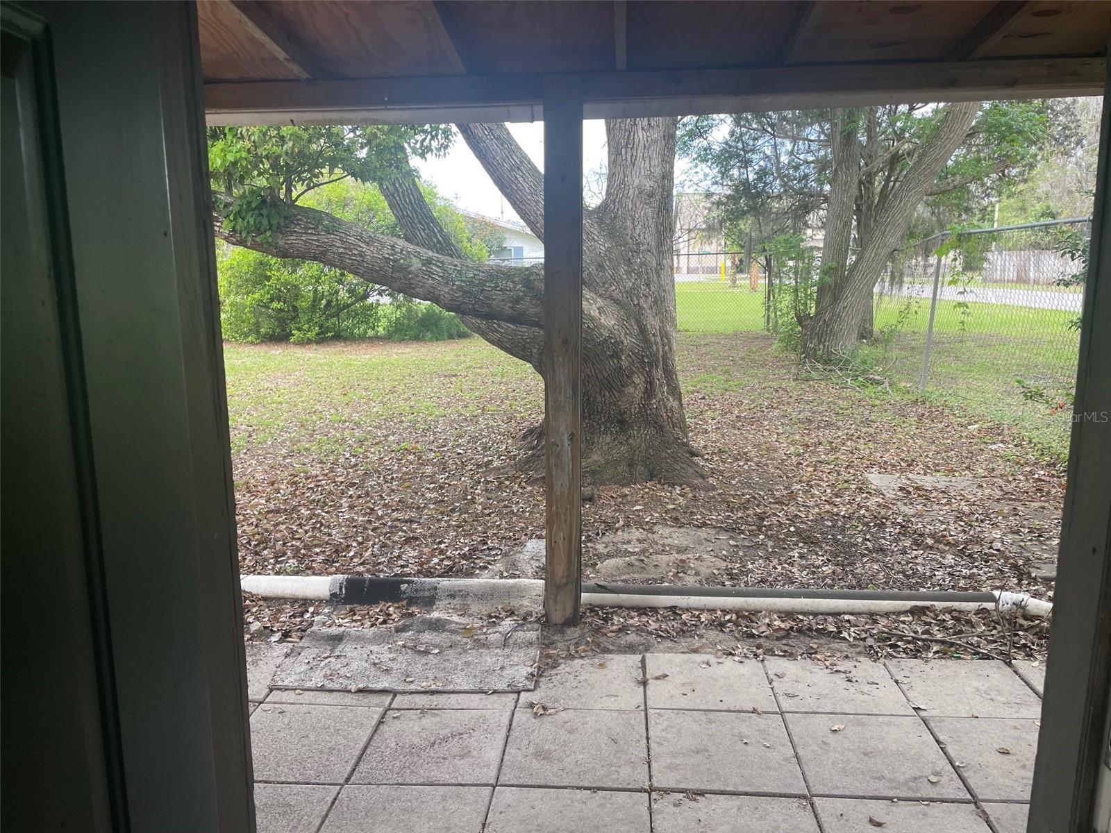 Image 17 of 22 For 204 Callitris Avenue