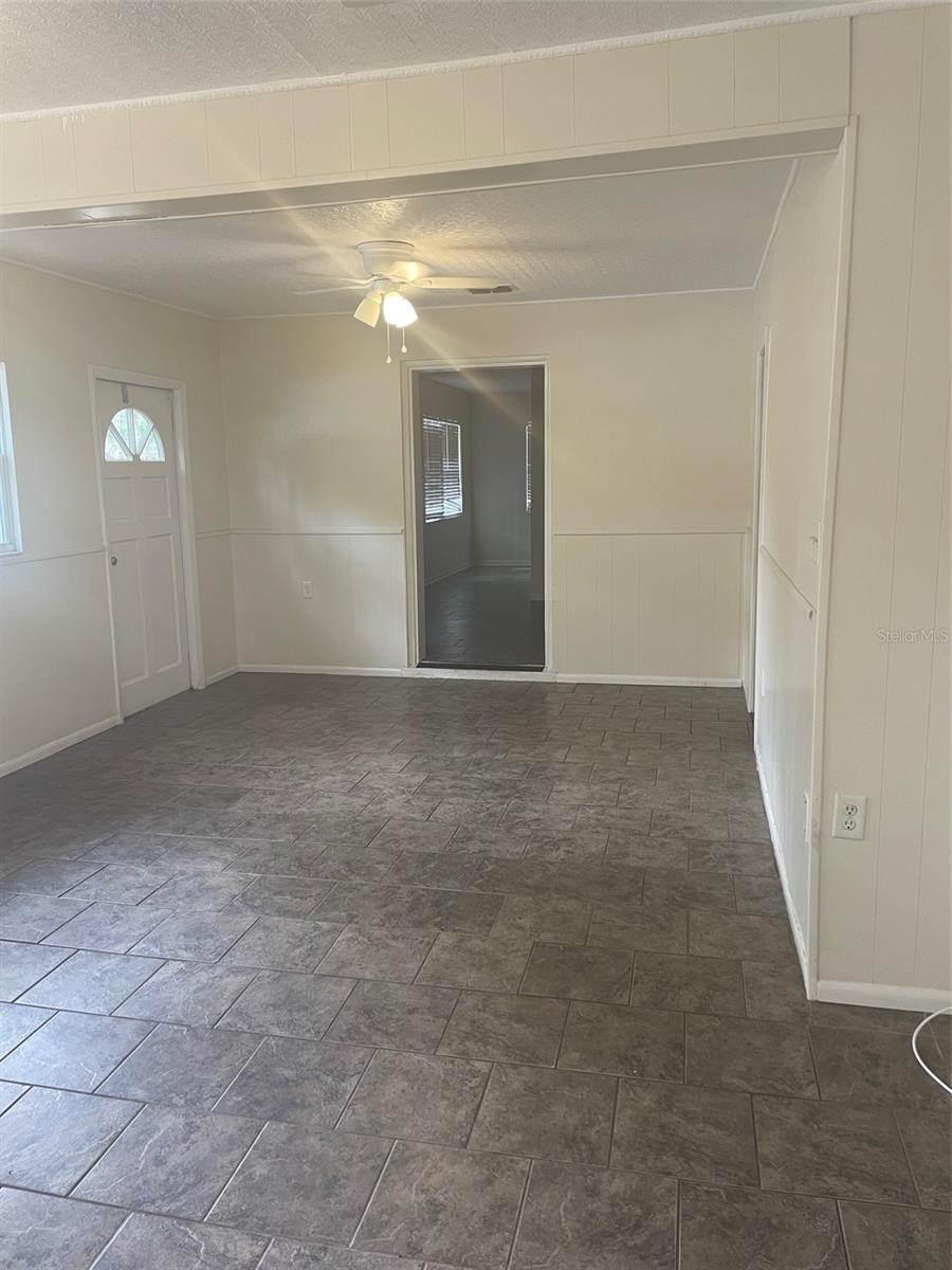 Image 6 of 22 For 204 Callitris Avenue