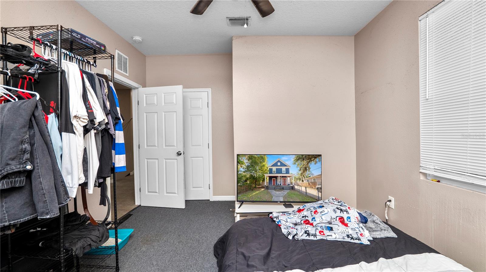 Image 17 of 56 For 1128 Stella Avenue N