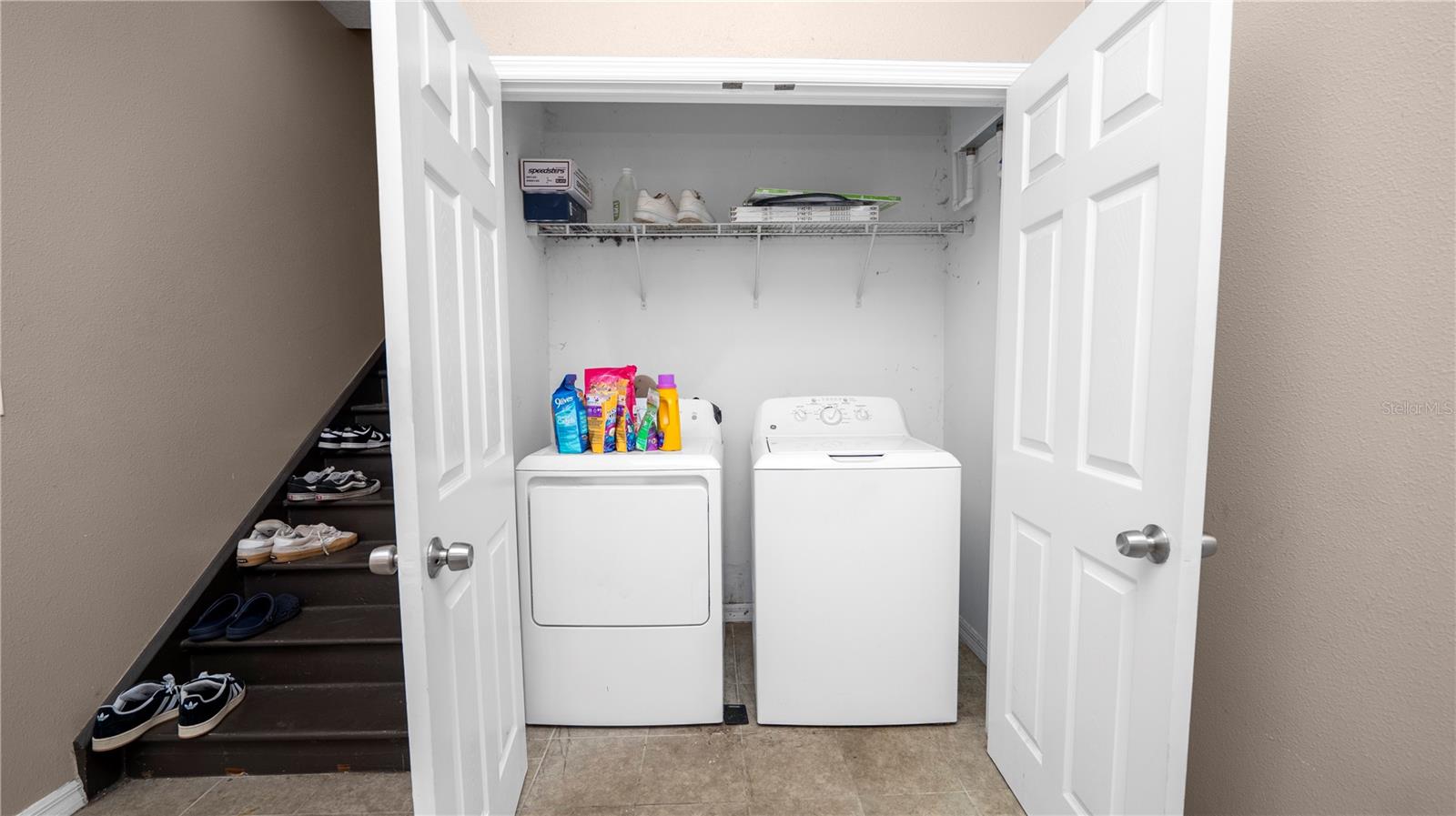 Image 25 of 56 For 1128 Stella Avenue N