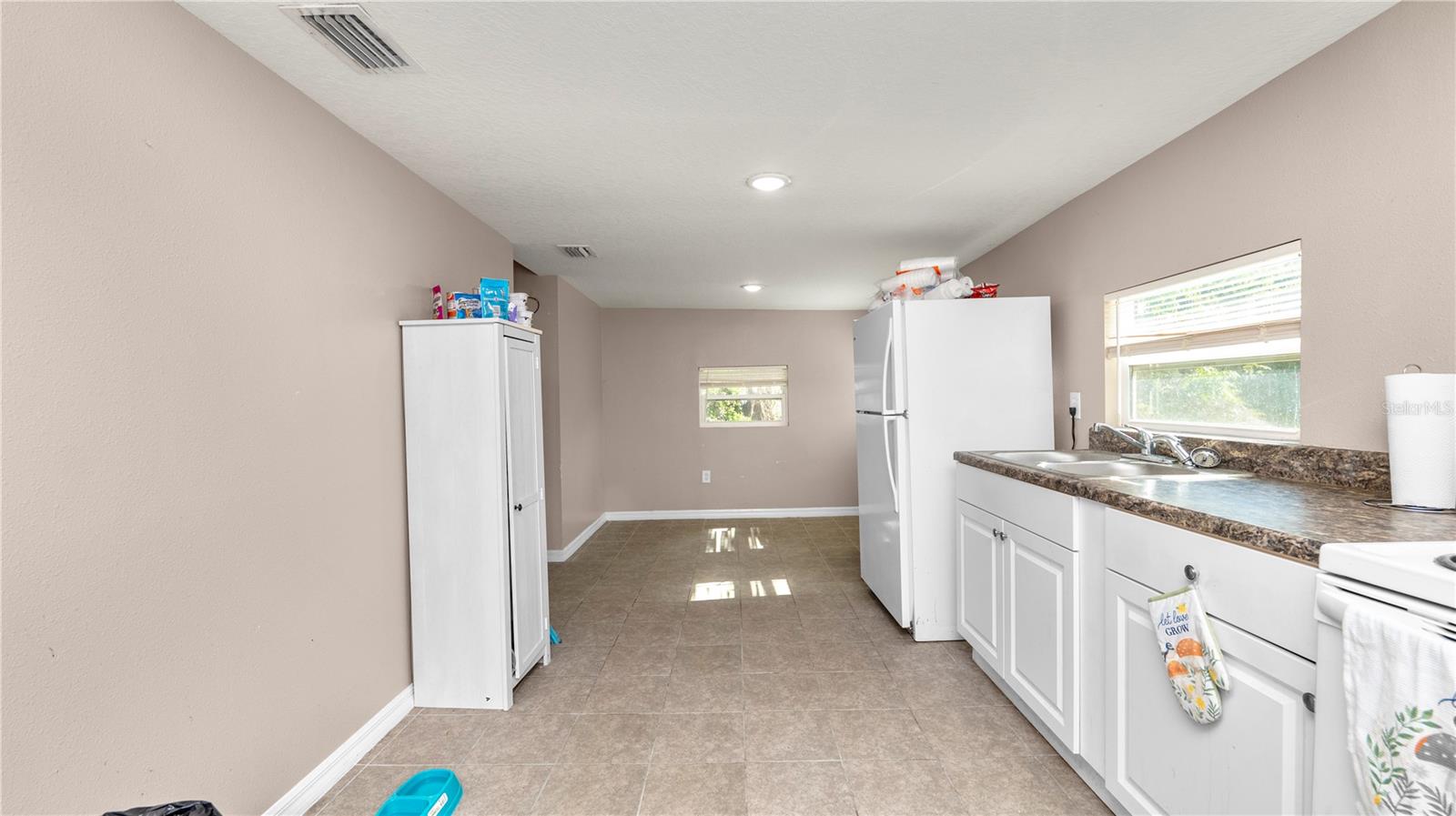 Image 8 of 56 For 1128 Stella Avenue N