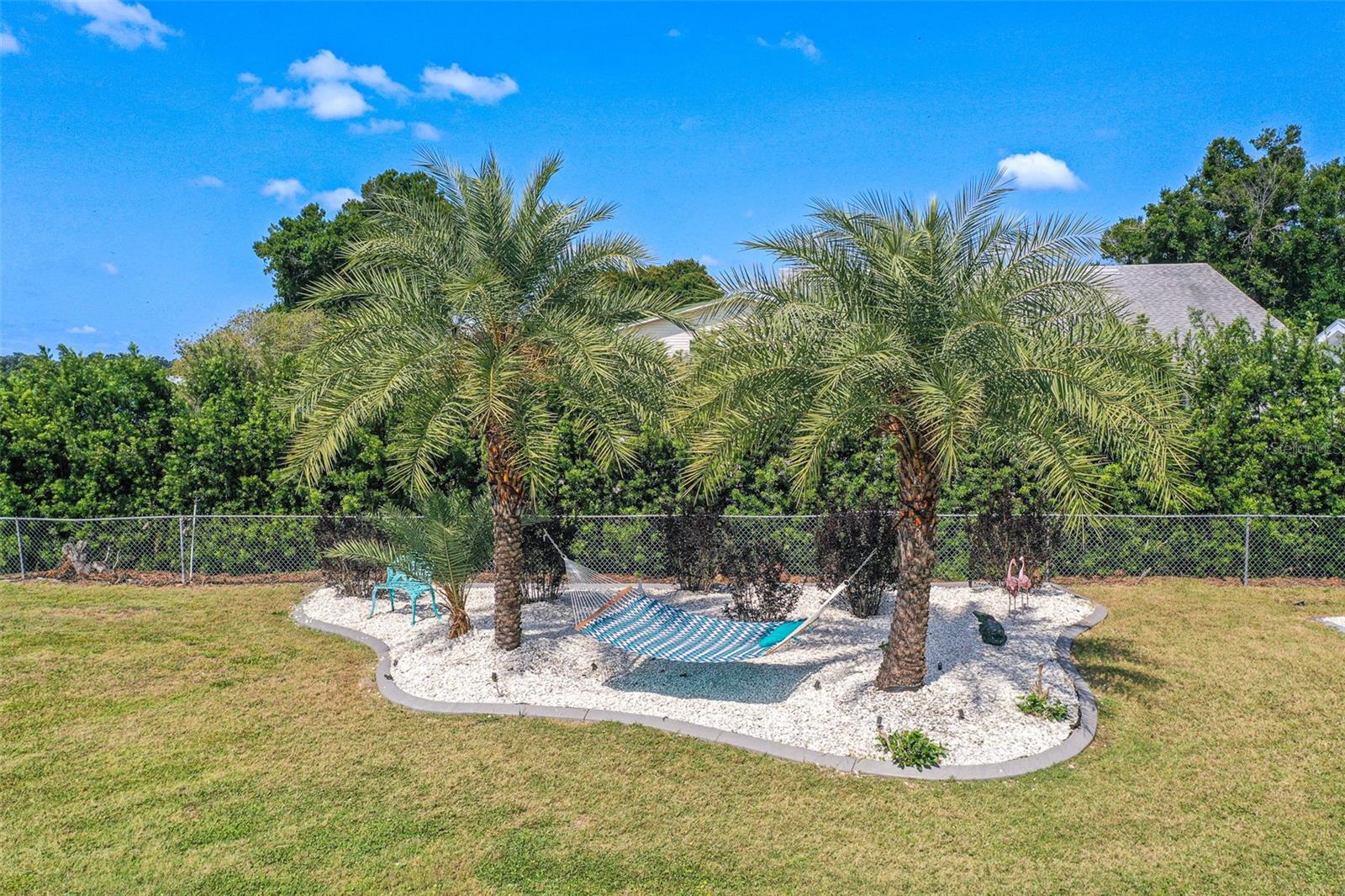 Image 35 of 47 For 1290 Lake Shipp Drive N
