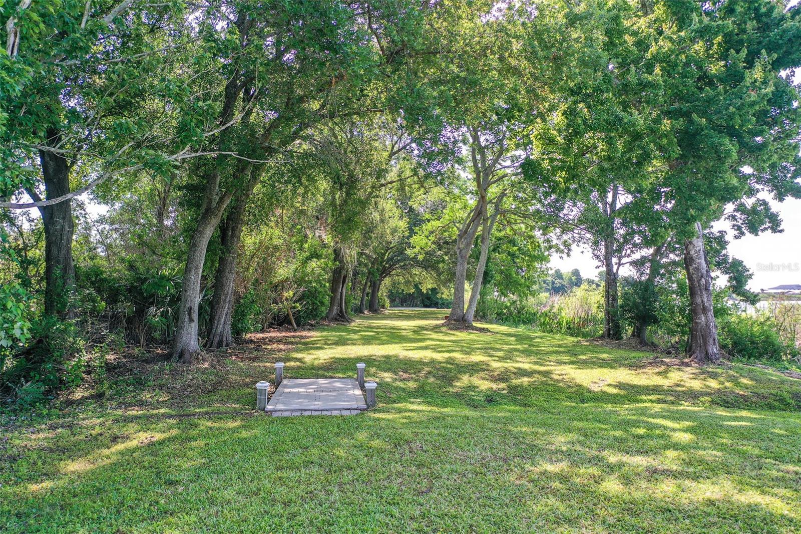 Image 36 of 47 For 1290 Lake Shipp Drive N