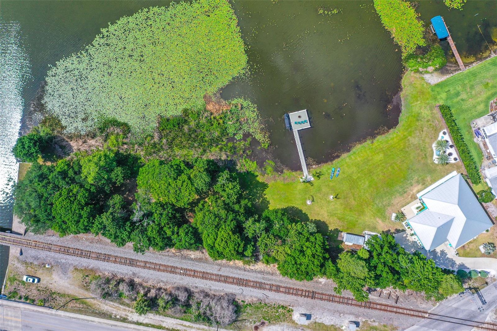 Image 38 of 47 For 1290 Lake Shipp Drive N