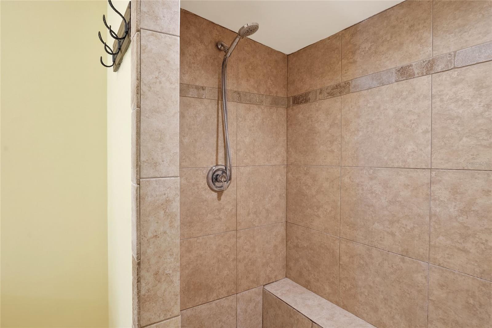 Image 31 of 53 For 321 Kent Road